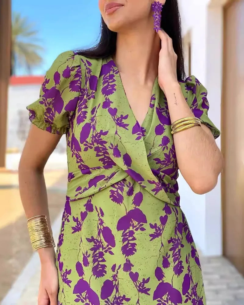 V-Neck Short Sleeve Pleated Print Casual Dress