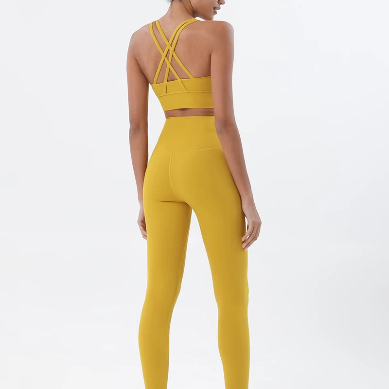 2-Piece Nylon Yoga Set | Breathable Quick-Dry Sportswear