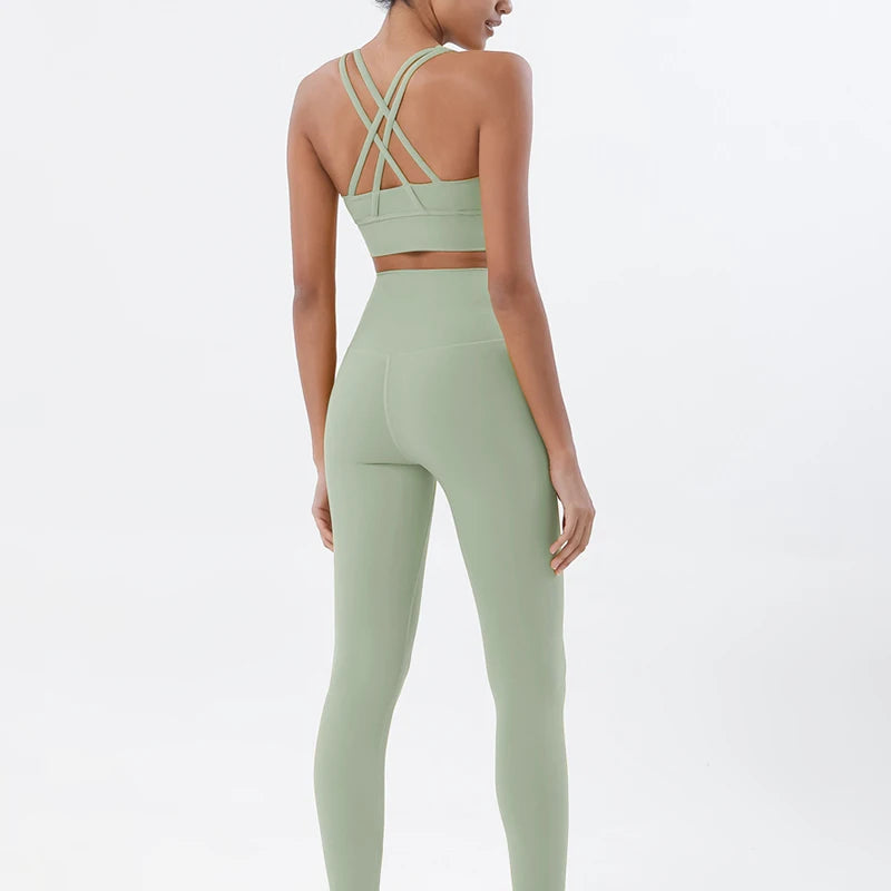 2-Piece Nylon Yoga Set | Breathable Quick-Dry Sportswear