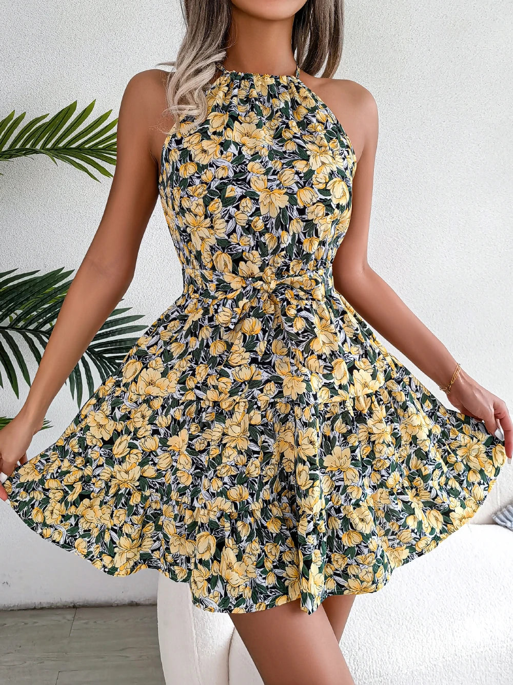 Floral Print Ruffle Halter Maxi Dress