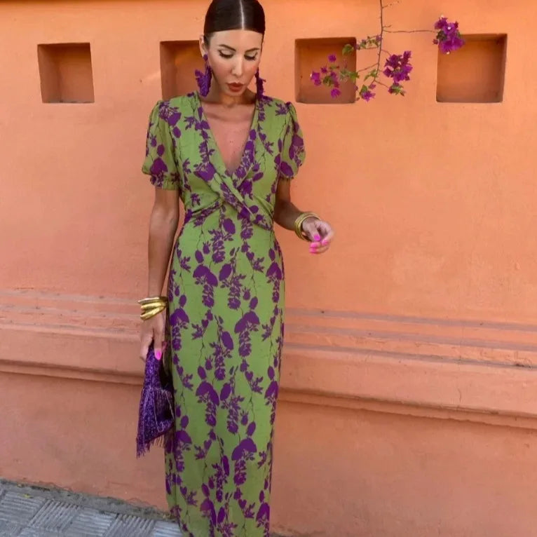 Womens Dress Spring Summer European and American V-neck Short Sleeved Pleated Printed Dress Casual and Fashionable Temperament